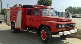 東風尖頭140消防車